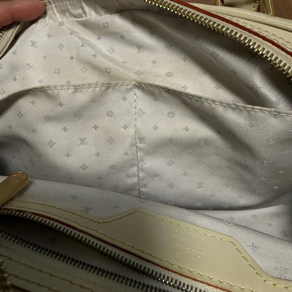 Louis Vuitton Ivory Suhali Leather Limited Edition Le Superbe Bag